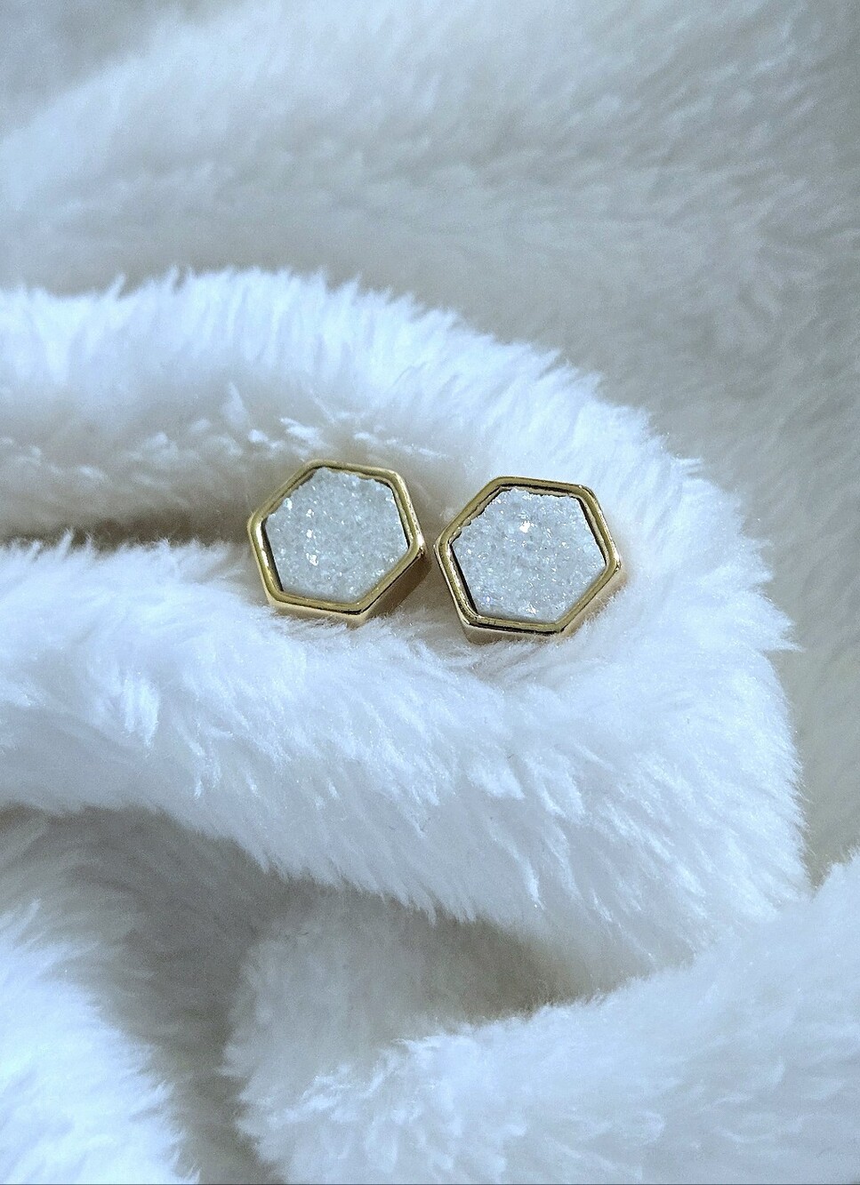 Luna🌙 Norte White Druzy Quartz Hexagon Earrings - Picture 4 of 16